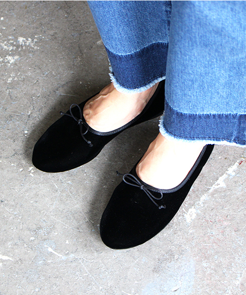 JELLY BEANS（ジェリービーンズ）の「【WEB限定】【Made in Japan】甲深バレエシューズ(134-1429)JELLY BEANS(ジェリービーンズ)（バレエシューズ・レディース・ブラック/ワイン/ネイビー/アニマル/ブラック×ブラック/ピンクベージュ/アイボリー/シルバー/ブルー系その他/レオパード/グレイッシュベージュ/アンティークシルバー/ブラック系その他/ベージュ系その他・24.5/23/23.5/22.5/24）」の3枚目の写真