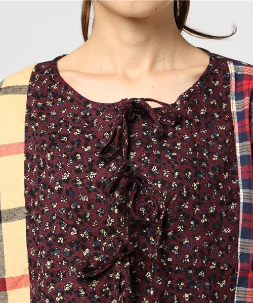 MERLOT（メルロー）の「チェック×フラワー柄ブラウス7218（シャツ/ブラウス・レディース・レッド/ネイビー・FREE）」の9枚目の写真