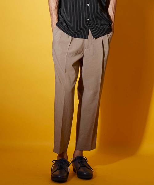 UNITED TOKYO（ユナイテッドトウキョウ）の「リネンライクアンクルテーパードスラックス（スラックス・メンズ・グレー/ベージュ/ブラック・1/2/3）」の3枚目の写真