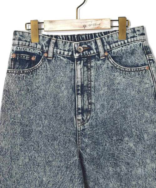w closet(ダブルクローゼット)の「デニムマムパンツ_(デニムパンツ・レディース・ネイビー/ブルー/ケミカルウォッシュ・FREE)」の10枚目の写真