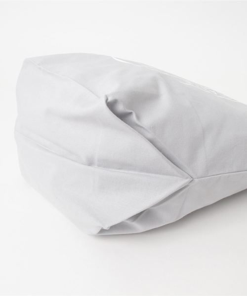 PINKHOUSE BROCANTE(ピンクハウスブロカント)の「イニシャルロゴプリント トートバッグ(小)(トートバッグ・レディース・ホワイト/ブラック/レッド/ラベンダー/ベージュ/グレー・フリー)」の8枚目の写真