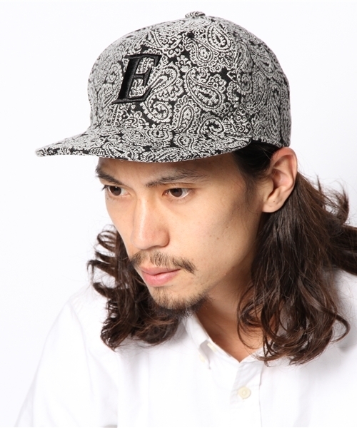 WHO'S WHO gallery（フーズフーギャラリー）の「【WEB限定価格】ゴブランキャップ（キャップ・メンズ・ブラック/レッド/ホワイト・FREE）」の11枚目の写真