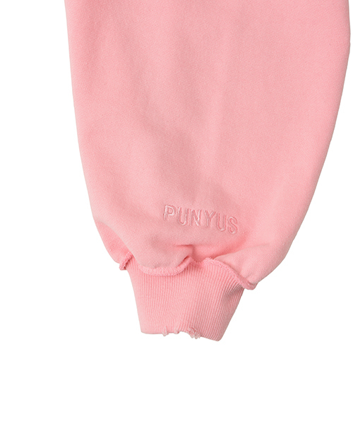 PUNYUS（プニュズ）の「ダメージスウェット（スウェット・レディース・ブラック/ベージュ/杢グレー/ピンク・4/3）」の14枚目の写真