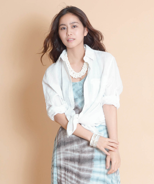 goa（ゴア）の「リネン混ボーイズシャツ（シャツ/ブラウス・レディース・キナリ/グレー系その他/ブルー/オフホワイト・FREE）」の6枚目の写真