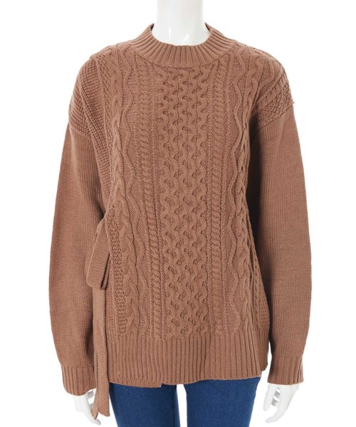 fifth（フィフス）の「【インスタグラマーコラボ】サイドリボンデザインケーブルニット（ニット/セーター・レディース・ホワイト/ブラウン・MEDIUM）」の4枚目の写真