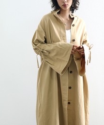 Classical Elf × malevieノーカラー袖フリルコットンボタン留めロング丈ガウンコート