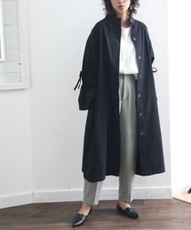 Classical Elf × malevieノーカラー袖フリルコットンボタン留めロング丈ガウンコート