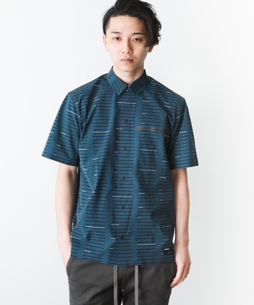 ATTACHMENT（アタッチメント）の「T400ストレッチタフタプリント レギュラーカラーS/Sシャツ（シャツ/ブラウス・メンズ・ネイビー/グレー/オレンジ・1/2/3）」の2枚目の写真