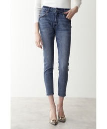 PINKY&DIANNE�i�s���L�[�A���h�_�C�A���j�́u�n�C�e���V�����X�g���b�`�X�L�j�[�f�j���i�p���c�j�v