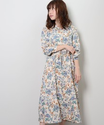 花柄オープンカラーワンピ