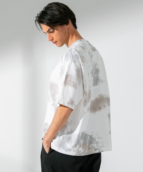 UNITED TOKYO(ユナイテッドトウキョウ)の「テクノラマスムースタイダイカットソー/ビックシルエット(Tシャツ/カットソー・メンズ・グリーン/ブラウン・2/1)」の10枚目の写真