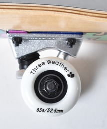 THREE WEATHER（スリーウェザー）の「スリーウェザー スケートボード