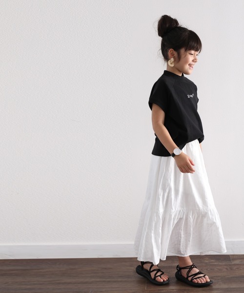 classicalelf（クラシカルエルフ）の「綿100％USAコットン。シンプルだけど拘りたっぷり。ロゴTシャツ。（Tシャツ/カットソー・キッズ・ホワイト/ブラック/ベージュ/グリーン/モカ・140/150/130/160）」の2枚目の写真