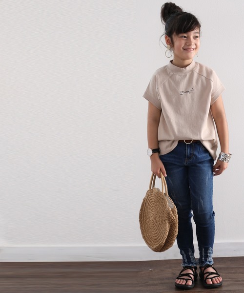 classicalelf（クラシカルエルフ）の「綿100％USAコットン。シンプルだけど拘りたっぷり。ロゴTシャツ。（Tシャツ/カットソー・キッズ・ホワイト/ブラック/ベージュ/グリーン/モカ・140/150/130/160）」の18枚目の写真