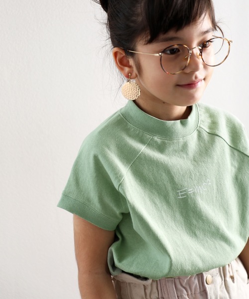 classicalelf（クラシカルエルフ）の「綿100％USAコットン。シンプルだけど拘りたっぷり。ロゴTシャツ。（Tシャツ/カットソー・キッズ・ホワイト/ブラック/ベージュ/グリーン/モカ・140/150/130/160）」の6枚目の写真