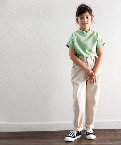 classicalelf（クラシカルエルフ）の「綿100％USAコットン。シンプルだけど拘りたっぷり。ロゴTシャツ。（Tシャツ/カットソー・キッズ・ホワイト/ブラック/ベージュ/グリーン/モカ・140/150/130/160）」の8枚目の写真