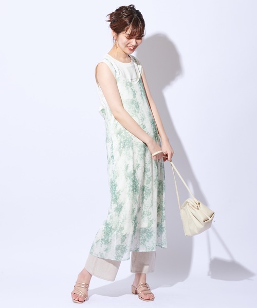 natural couture(ナチュラルクチュール)の「ほんのりタイダイキャミワンピース(ワンピース・レディース・ピンク/イエロー/グリーン・FREE)」の4枚目の写真