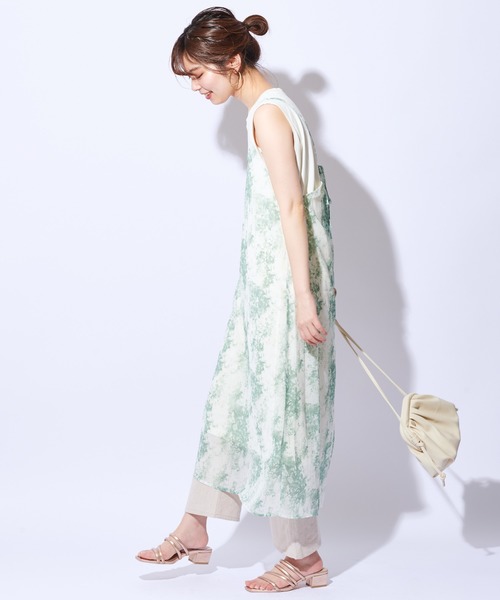 natural couture(ナチュラルクチュール)の「ほんのりタイダイキャミワンピース(ワンピース・レディース・ピンク/イエロー/グリーン・FREE)」の5枚目の写真