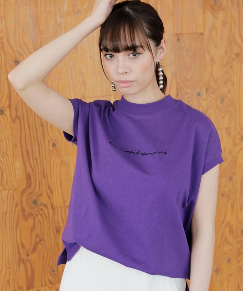 KANGOL EXTRA COMFORT(カンゴールエクストラコンフォート)の「WEB限定【KANGOL EXTRA COMFORT(カンゴール エクストラ コンフォート)】フレンチスリーブネックポイントTシャツ(Tシャツ/カットソー・レディース・パープル/キャメル/ベージュ/グレー/オフホワイト・M/L/LL)」の5枚目の写真