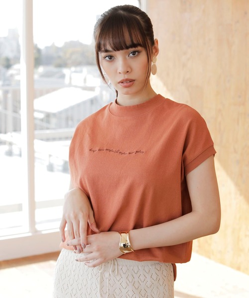 KANGOL EXTRA COMFORT(カンゴールエクストラコンフォート)の「WEB限定【KANGOL EXTRA COMFORT(カンゴール エクストラ コンフォート)】フレンチスリーブネックポイントTシャツ(Tシャツ/カットソー・レディース・パープル/キャメル/ベージュ/グレー/オフホワイト・M/L/LL)」の1枚目の写真