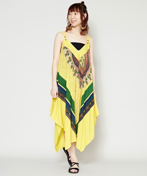 チャイハネ（チャイハネ）の「【チャイハネ】yul アフリカンダシキ柄サロペット＆キャミワンピース2WAY（サロペット/オーバーオール・レディース・ホワイト/ブラック/イエロー/グリーン・FREE）」の4枚目の写真