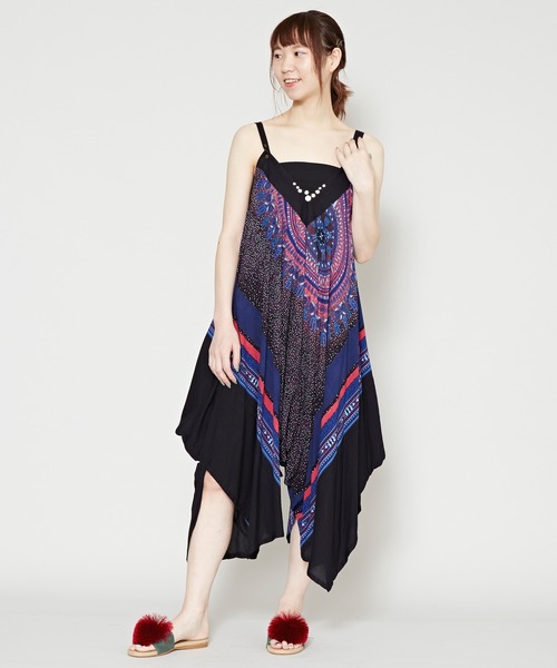 チャイハネ（チャイハネ）の「【チャイハネ】yul アフリカンダシキ柄サロペット＆キャミワンピース2WAY（サロペット/オーバーオール・レディース・ホワイト/ブラック/イエロー/グリーン・FREE）」の7枚目の写真