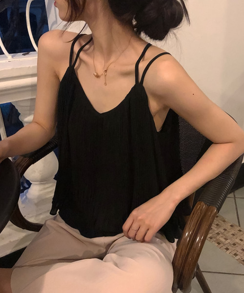 セール プリーツvネックキャミソール キャミソール Ulysses ユリシス のファッション通販 Zozotown