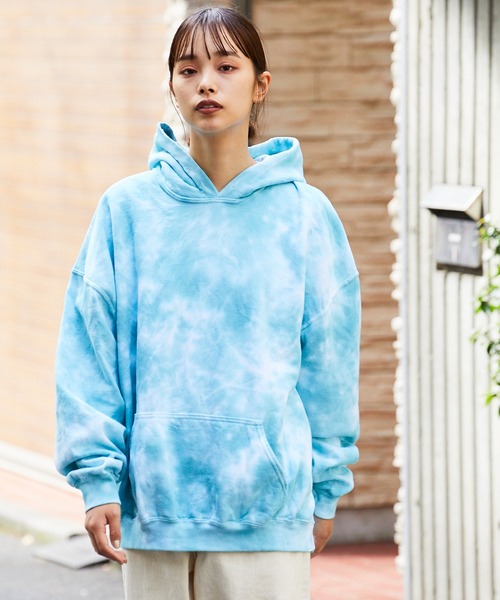 G-DRAGON ジヨン HOODIE TIE-DYE BLUE VER. ROOPTOKYO（ループトウキョウ）の「TIE-DYE GILDAN HOODIE タイダイ柄