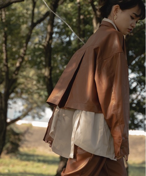 akuR(アクル)の「【akuR/2020AW】フェイクレザージャケット(セットアップ対応)(ブルゾン・レディース・ブラウン/グリーン/ダークブラウン・FREE)」の7枚目の写真