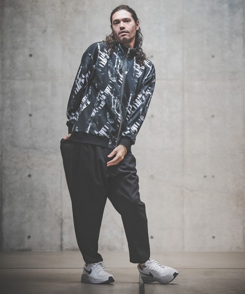 GLIMCLAP（グリムクラップ）の「mj7734-Repeating pattern stand fullzip jacket jersey(monotone geometric pattern) ジャケット（ブルゾン・メンズ・ブラック・S/M/L）」の4枚目の写真