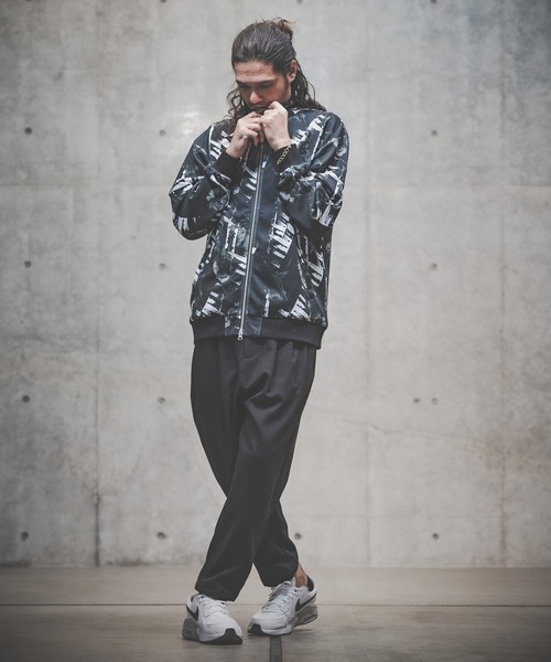 GLIMCLAP（グリムクラップ）の「mj7734-Repeating pattern stand fullzip jacket jersey(monotone geometric pattern) ジャケット（ブルゾン・メンズ・ブラック・S/M/L）」の16枚目の写真