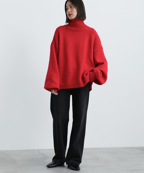 select MOCA（セレクトモカ）の「ハイネックルーズオーバーニット（ニット/セーター・レディース・ブラック/レッド/オリーブ/アイボリー・FREE）」の6枚目の写真