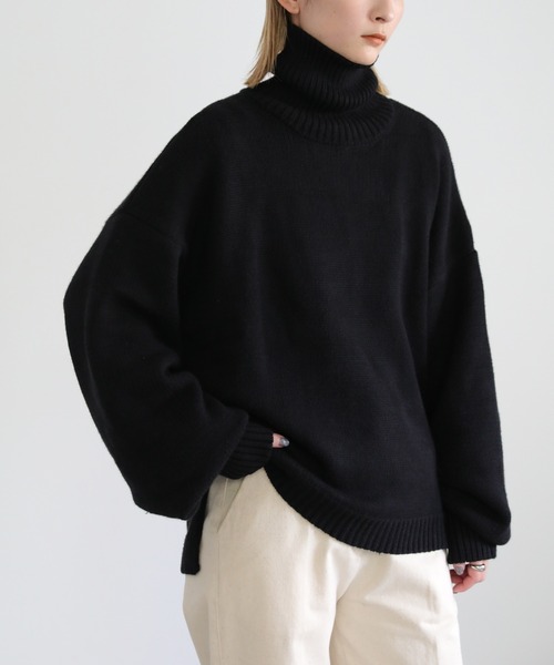 select MOCA（セレクトモカ）の「ハイネックルーズオーバーニット（ニット/セーター・レディース・ブラック/レッド/オリーブ/アイボリー・FREE）」の19枚目の写真