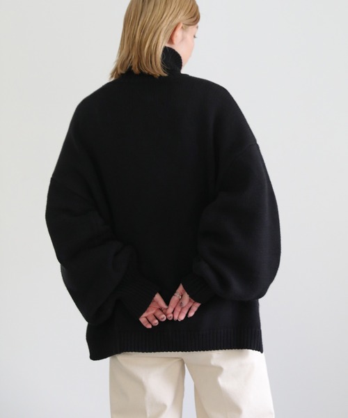 select MOCA（セレクトモカ）の「ハイネックルーズオーバーニット（ニット/セーター・レディース・ブラック/レッド/オリーブ/アイボリー・FREE）」の21枚目の写真