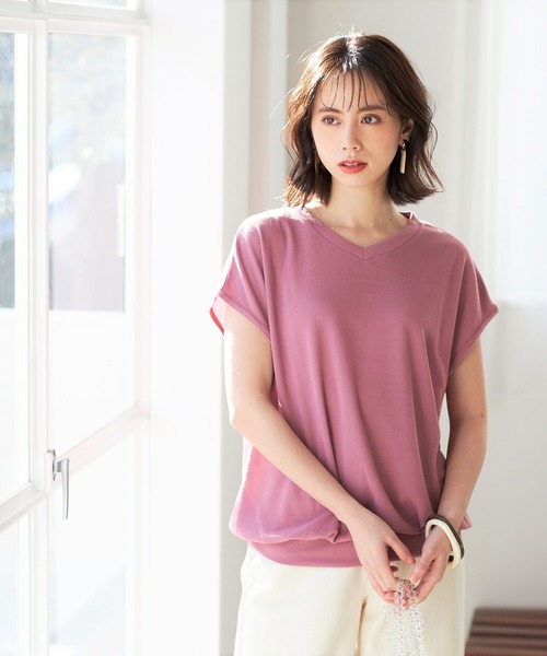GeeRA(ジーラ)の「Vネックカットソートップス(Tシャツ/カットソー・レディース・モカ/ブラック/ライトベージュ/グレー/ピンク・MEDIUM/X-LARGE/XX-LARGE/LARGE/SMALL)」の19枚目の写真