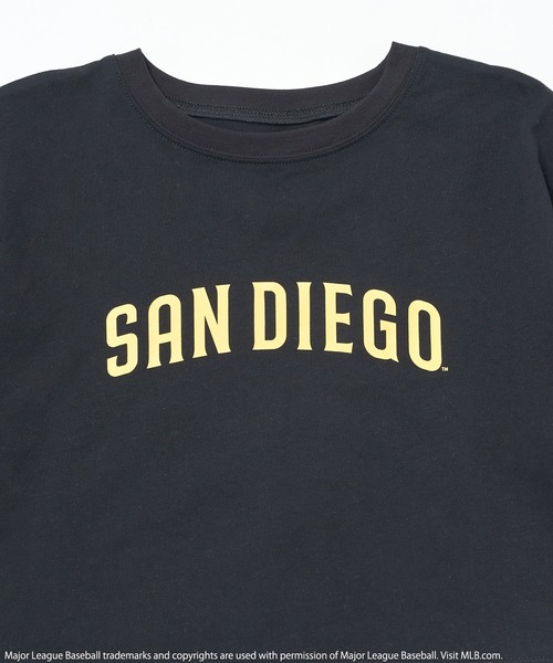 BACK TO THE FIELD（バック トゥー ザ フィールド）の「【MLB】フレアスリーブロゴTシャツ（Tシャツ/カットソー・レディース・ブラック/オフホワイト/パープル・FREE）」の4枚目の写真