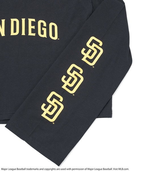 BACK TO THE FIELD（バック トゥー ザ フィールド）の「【MLB】フレアスリーブロゴTシャツ（Tシャツ/カットソー・レディース・ブラック/オフホワイト/パープル・FREE）」の9枚目の写真