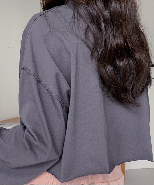 merongshop（メロンショップ）の「MERONGSHOP マーベリックロゴクロップTシャツ（Tシャツ/カットソー・レディース・アイボリー/ダークグレー・FREE）」の8枚目の写真