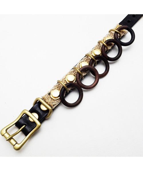 GARA（ガラ）の「GARA:RING PASTORAL WRISTBAND（バングル/リストバンド・メンズ・ブラック・FREE）」の4枚目の写真