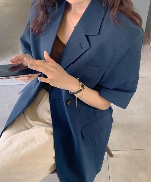 ABITOKYO（アビトーキョー）の「綿麻オーバーテーラードジャケット（テーラードジャケット・レディース・ダークグリーン/ベージュ/ネイビー・FREE）」の3枚目の写真