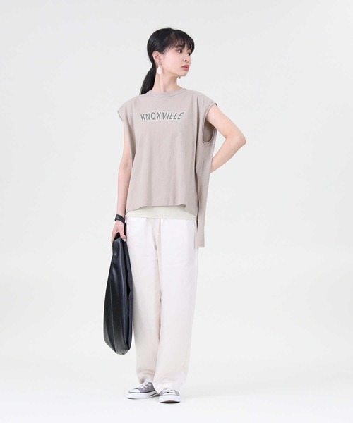 RAG MACHINE（ラグマシーン）の「【RAG MACHINE】ロゴプリントノースリーブ（タンクトップ・レディース・ホワイト/ベージュ/ブラック・M/L）」の15枚目の写真