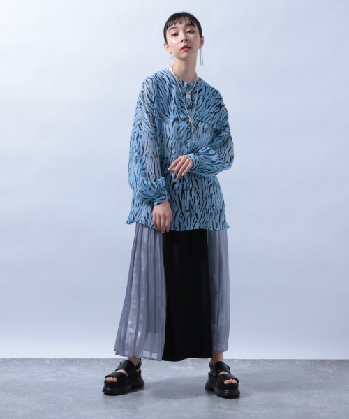 HARE(ハレ)の「ビッグカラーガラシアーシャツ(HARE)(シャツ/ブラウス・レディース・ブラック/オフホワイト/ブルー・FREE)」の10枚目の写真