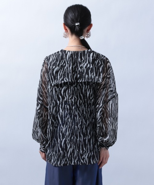 HARE(ハレ)の「ビッグカラーガラシアーシャツ(HARE)(シャツ/ブラウス・レディース・ブラック/オフホワイト/ブルー・FREE)」の14枚目の写真