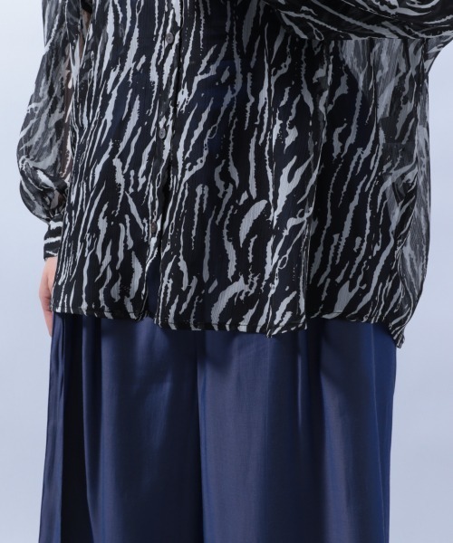 HARE(ハレ)の「ビッグカラーガラシアーシャツ(HARE)(シャツ/ブラウス・レディース・ブラック/オフホワイト/ブルー・FREE)」の17枚目の写真