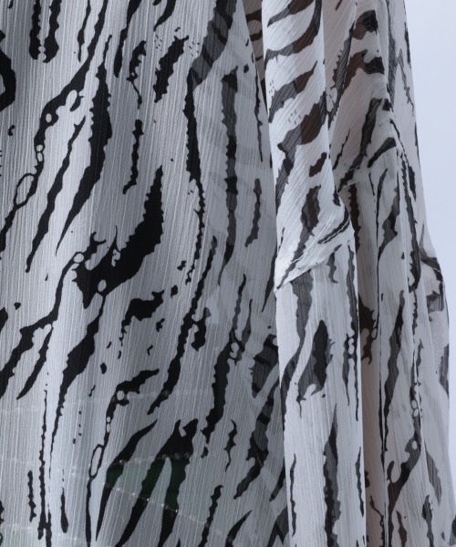 HARE(ハレ)の「ビッグカラーガラシアーシャツ(HARE)(シャツ/ブラウス・レディース・ブラック/オフホワイト/ブルー・FREE)」の19枚目の写真