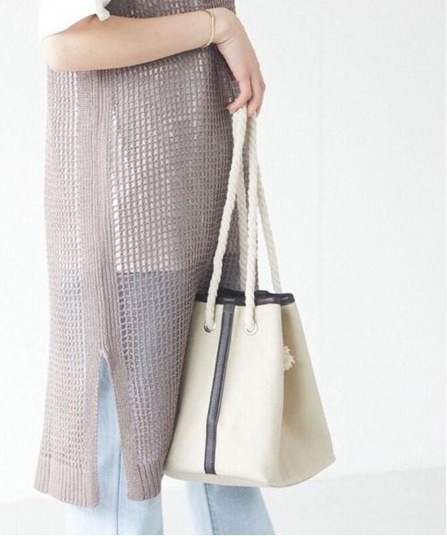 Green　Parks（グリーンパークス）の「・キャンバスバケツバッグ＊＊（トートバッグ・レディース・ブラック/ブラウン/グリーン/アイボリー・FREE）」の2枚目の写真