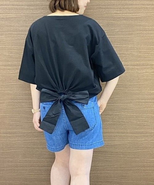 GAP(ギャップ)の「タイバックTシャツ(Tシャツ/カットソー・レディース・ホワイト/ブラック/ネイビー/その他・S/M/L/XL/XS/XXS)」の3枚目の写真