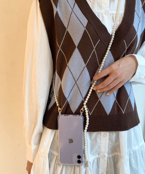 SPINNS（スピンズ）の「【ショルダー付】ビーズチェーンクリアモバイルケース（スマホケース/カバー・レディース・A/B・7/8/12/X/11/13）」の16枚目の写真