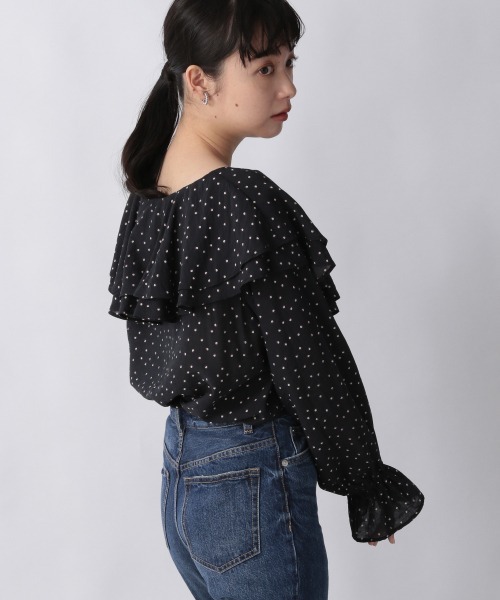 LOWRYS FARM（ローリーズファーム）の「ボリュームフリルブラウスＬＳ　217074（Tシャツ/カットソー・レディース・オフホワイト/ブラック/ブラック系その他/ブルー・FREE）」の8枚目の写真