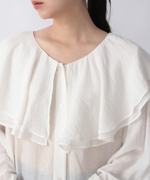 LOWRYS FARM（ローリーズファーム）の「ボリュームフリルブラウスＬＳ　217074（Tシャツ/カットソー・レディース・オフホワイト/ブラック/ブラック系その他/ブルー・FREE）」の11枚目の写真